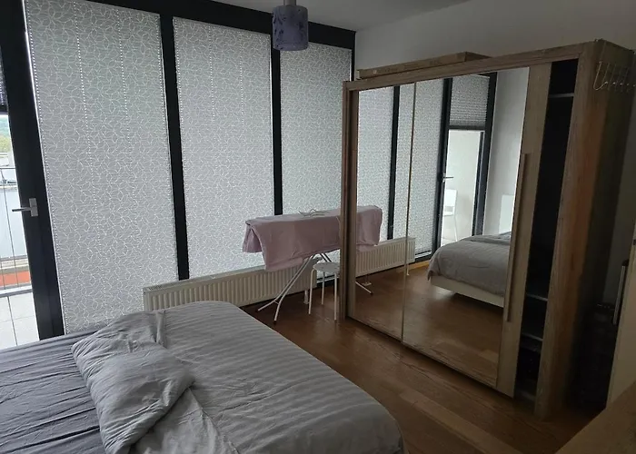 Bright, Modernized At Belval Daire *