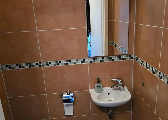 Daire Bright, Modernized At Belval *